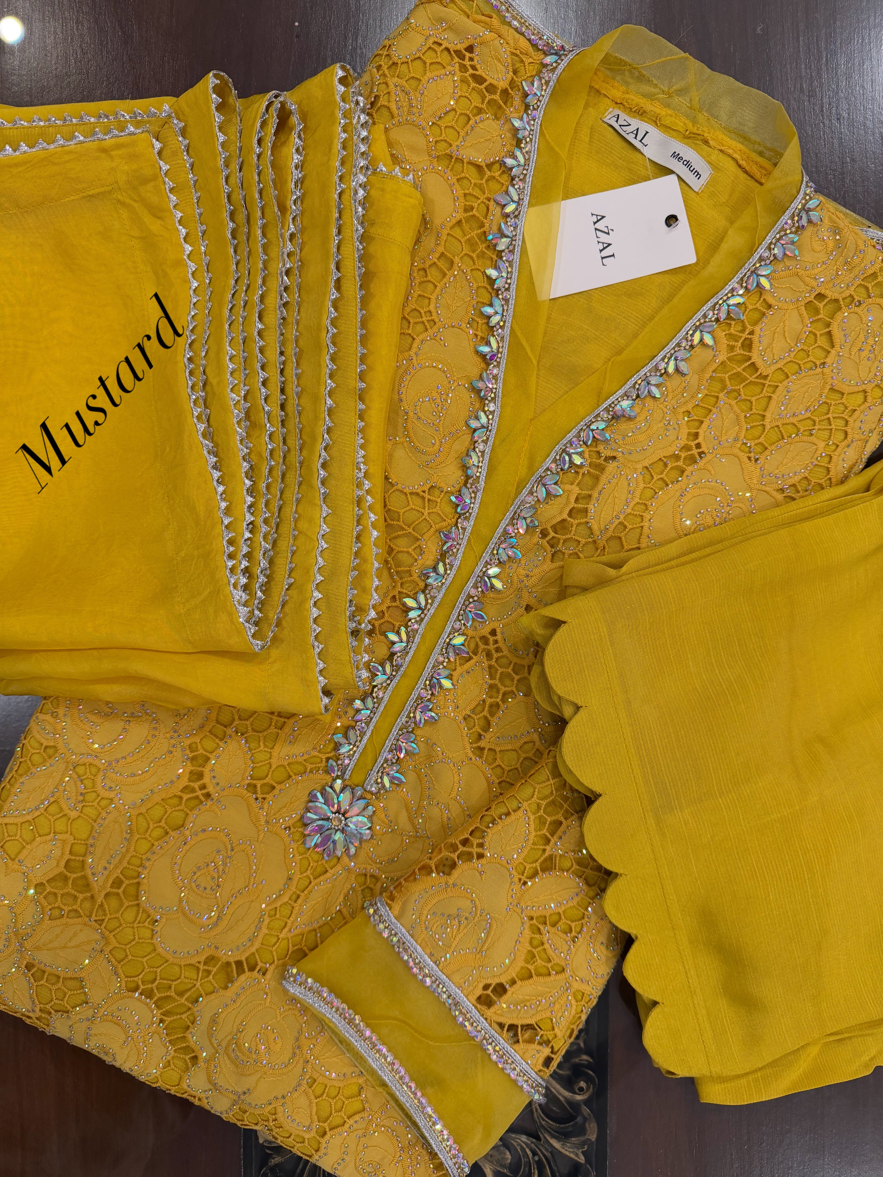 AŹAL - Stone Cutwork