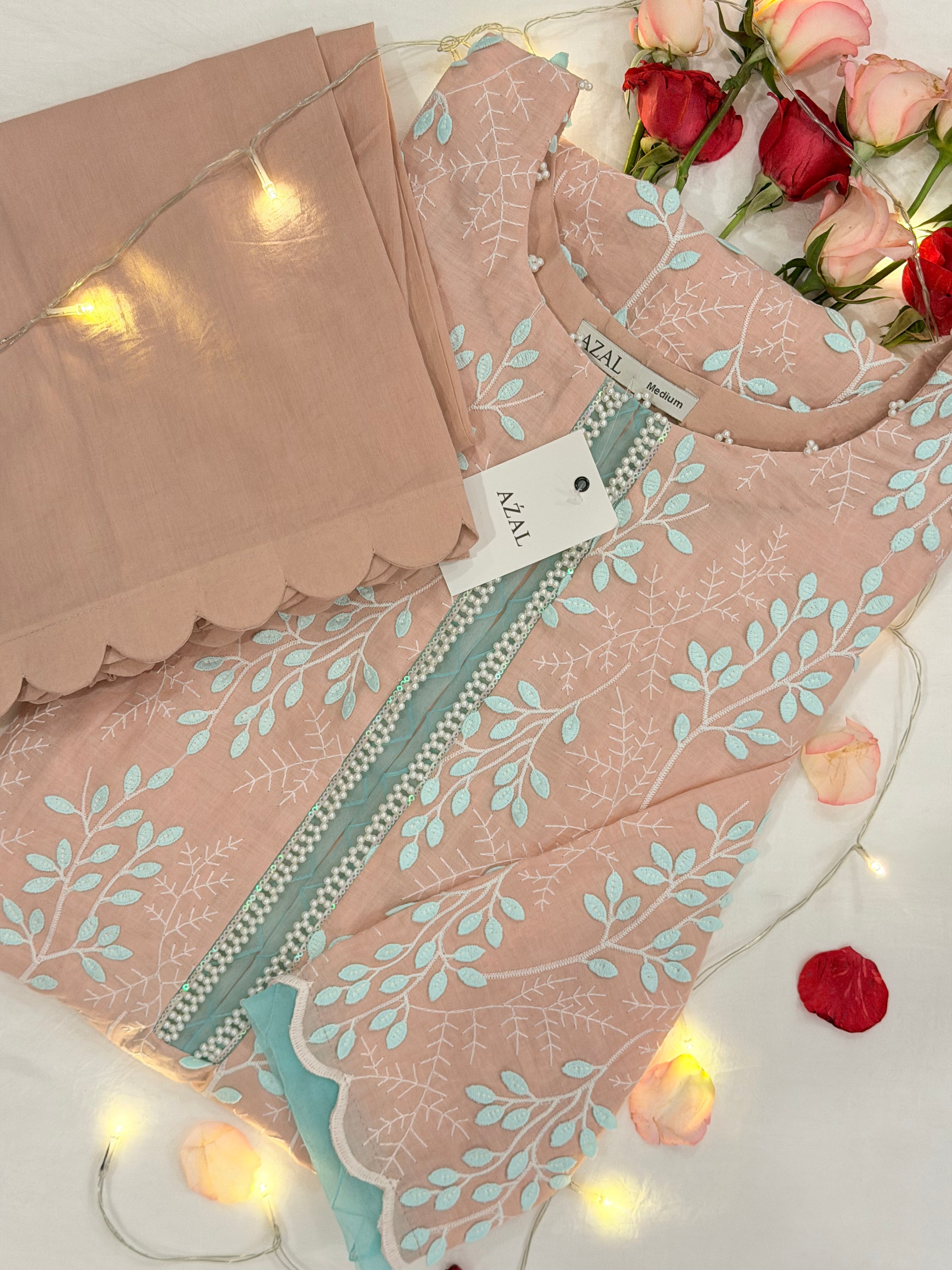 AŹAL Essentials