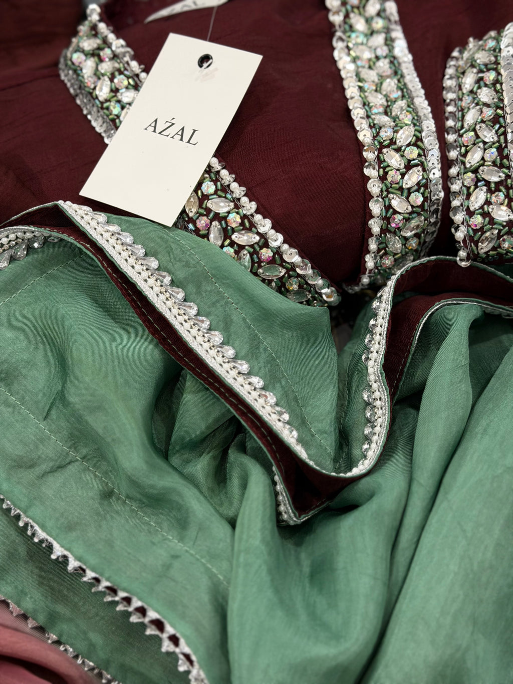 AŹAL Eid Luxe